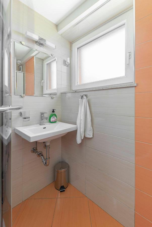 Apartment Vizmarje Любляна Екстериор снимка